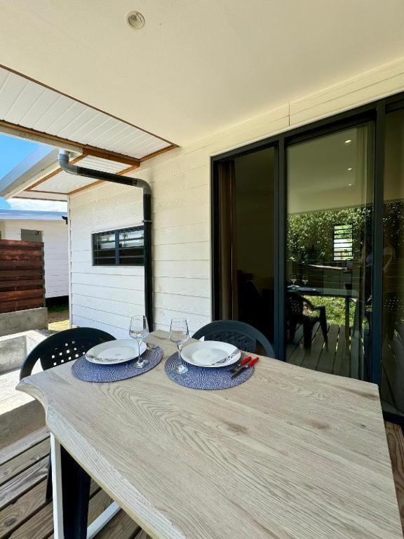 Tiny House Moorea Hinavai Papetoai Exterior photo